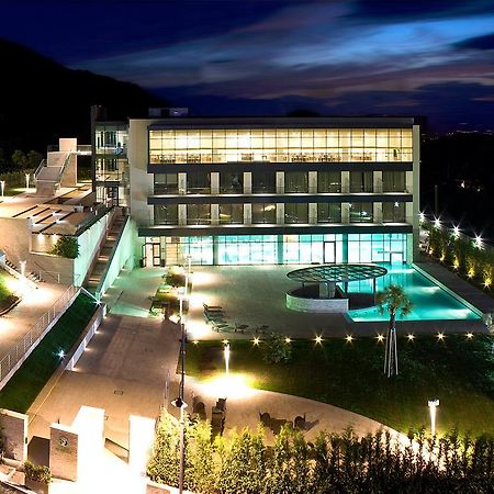 Fonte Del Benessere Resort Castelpetroso Exterior foto